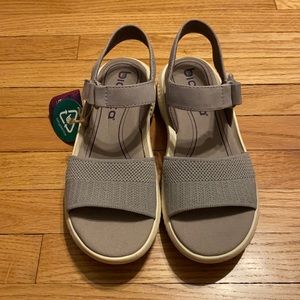 bionica
Avryl Leather Comfort Sandal size 8